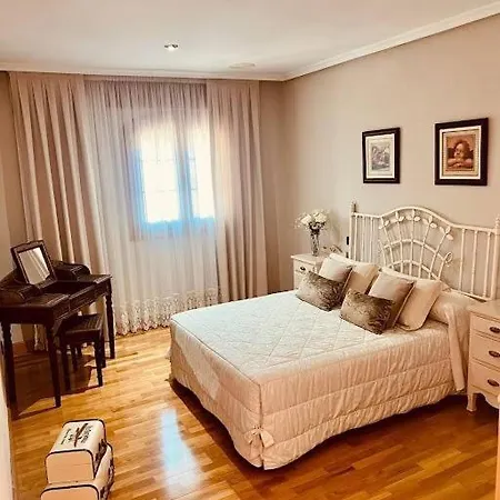 Vivienda De Uso Turistico Maestro Vila *